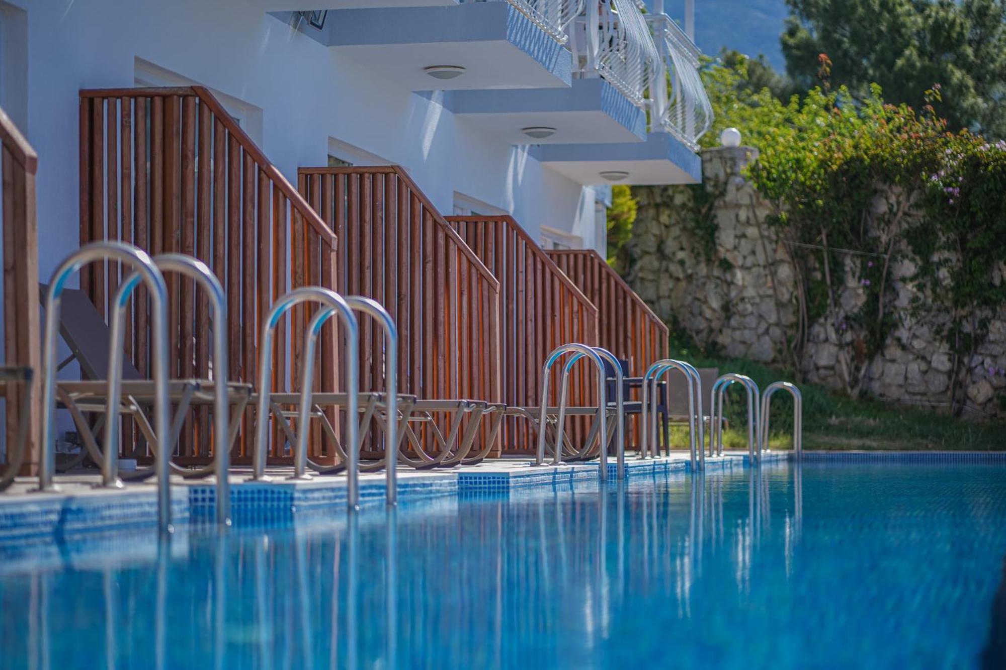 Ramada By Wyndham Fethiye Oludeniz Adult Only Hotel Exterior photo