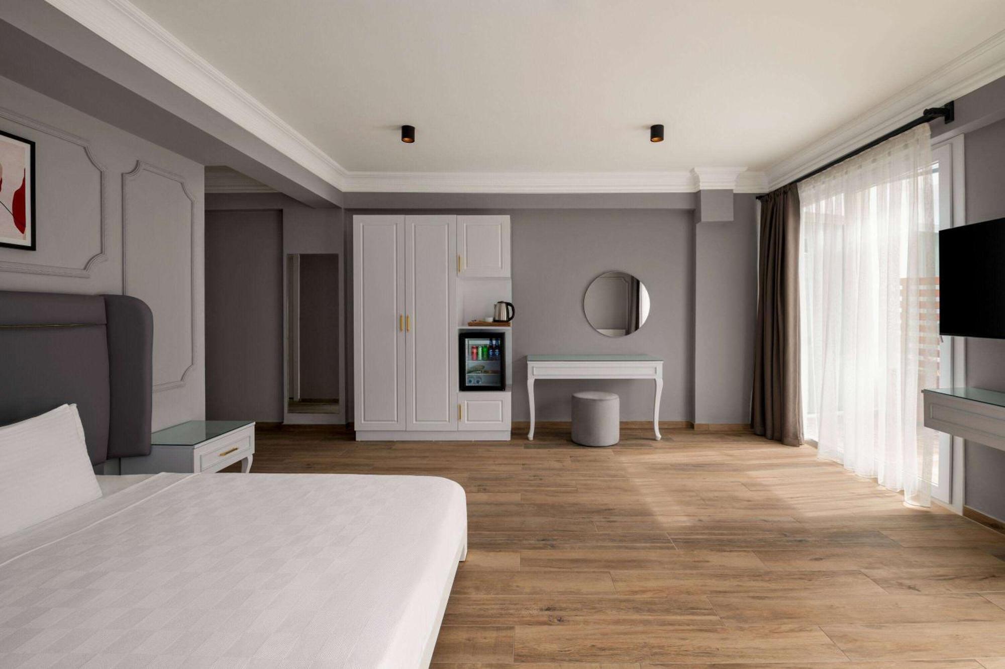 Ramada By Wyndham Fethiye Oludeniz Adult Only Hotel Exterior photo